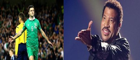 PICS: The fantastic Lionel Richie-inspired Irish flag was a big hit in Warsaw last night