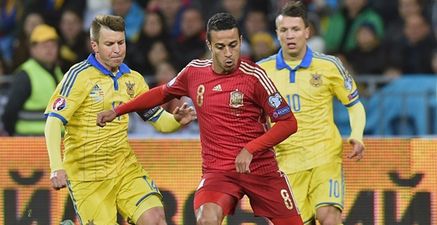 VIDEO: The passing and technique of Thiago and Isco is sexier than 1,000 models