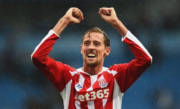 Peter Crouch has a great message for a fan who promised to get a tattoo on his arse if Stoke beat Chelsea