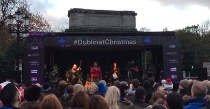 VIDEO: Hundreds of people on Grafton Street observe minute’s silence for victims of Paris attacks