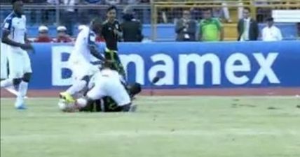 VIDEO: Honduras footballer suffers absolutely horrific leg break against Mexico