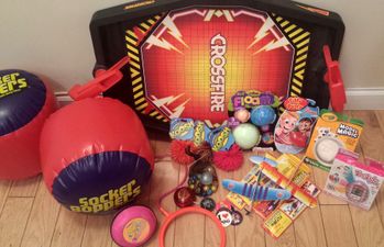 PICS: The Christmas presents this guy got for his sister will give you an overdose of 90s nostalgia
