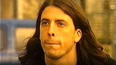 VIDEO: Foo Fighters hero Dave Grohl being interviewed in Dublin during ’96 is nostalgic gold