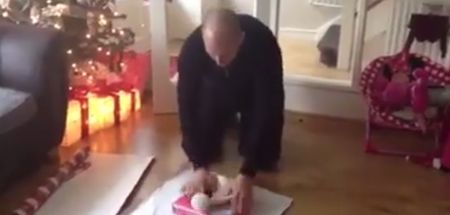 VIDEO: This Meath man encapsulates the frustration of wrapping Christmas presents (NSFW)