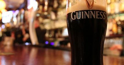 9 unbreakable rules when you’re drinking in an Irish pub