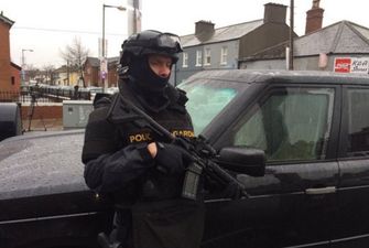 PICS: There are armed Gardaí on the streets of Dublin as gang feuds escalate