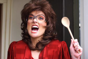 PIC: This is why you should never let your mam open your post