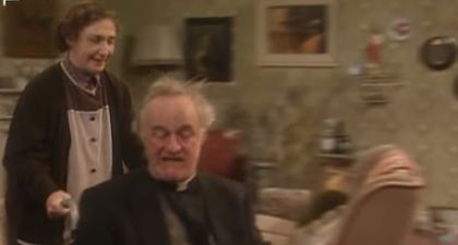 AUDIO: “He was rare and we won’t see his like again.” Pauline McLynn pays lovely tribute to the late Frank Kelly