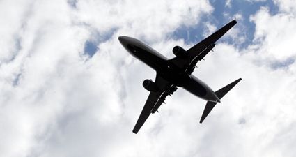 Survey reveals the worst habits that people have when you’re sitting next to them on a plane