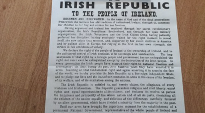 PIC: Dublin shop is having a “price rebellion” and delivering free 1916 Proclamations to houses