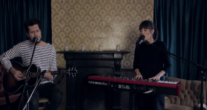 Sunday Sessions – Oh Wonder