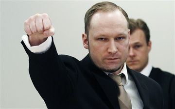 The Norwegian mass killer Anders Behring Breivik has won a human rights case against his prison conditions