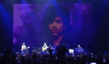 VIDEO: Noel Gallagher played a spinetingling live version of ‘Live Forever’ as tribute to Prince