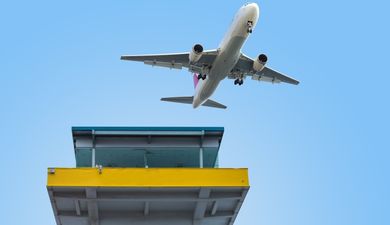 LISTEN: Air Traffic controller at Dublin Airport expertly handles narky British Airways pilot