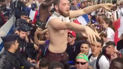 VIDEO: French fans copy Irish fans by singing for the police in Lyon