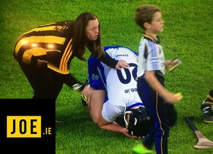 PICS: An amazing gesture from Pauric Mahony to the fan who consoled him after Kilkenny defeat