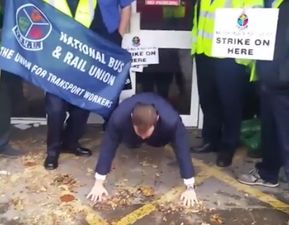 VIDEO: This man did his #22PushUps accompanied by the striking Dublin Bus drivers