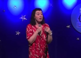 Irish comedian needs your votes in global comedy competition