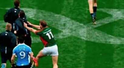 WATCH: New footage shows what happened prior to this push by Aidan O’Shea