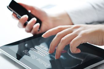 Gardaí issue warning about using online banking on mobile devices