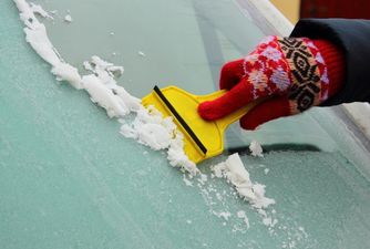 This simple trick will defrost your window in seconds