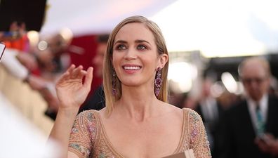 Here’s the first look at Emily Blunt as Mary Poppins