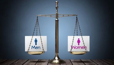Equal pay for men and women to be made into law in Iceland