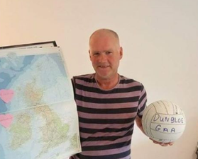 PIC: This man found a ball from a Donegal women’s team washed up on a Scottish beach