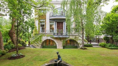 PICS: This is surely the swankiest Airbnb available in Dublin right now