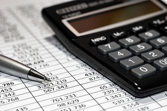 QUIZ: You have one minute to finish this simple maths quiz