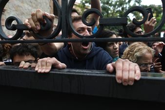 VIDEO: Nasty scenes as police try to stop Catalonia independence vote