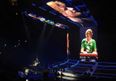 Ed Sheeran brought his Irish stage hand up on stage to play piano in New York
