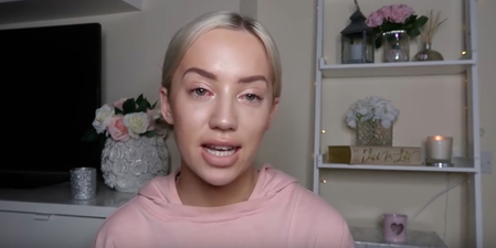 White Moose Cafe has reignited their feud with vegans while taking another pop at bloggers