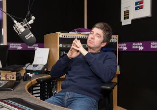 WATCH: Noel Gallagher talk about when he “schooled” Ewan McGregor in a lightsaber fight