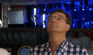 A mildly angry Daniel O’Donnell just broke a new record for Room To Improve