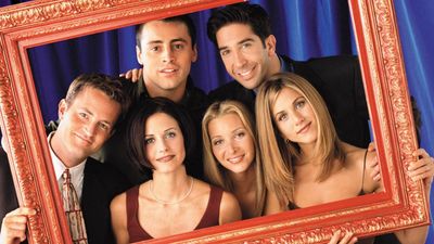 A photo from Friends is making people on the internet very uncomfortable