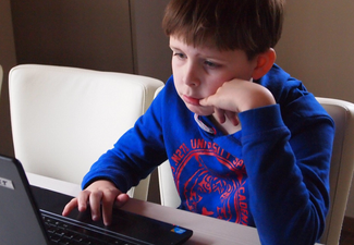 Kerry school bans social media and smartphones both in class and at home