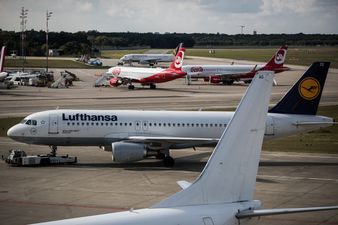 Plane makes emergency landing in Dublin Airport due to cracked windscreen