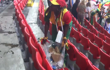 WATCH: Senegal fans take a leaf out of Irish fans book and clean up after themselves in stadium