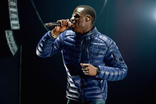 J hus