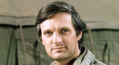 Veteran actor Alan Alda reveals that he is battling Parkinson’s disease