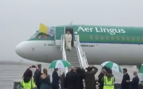 why Pope Francis will be leaving Ireland on an Aer Lingus plane