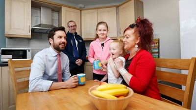 Sinn Féin call for Housing Minister Eoghan Murphy to resign over latest homelessness figures