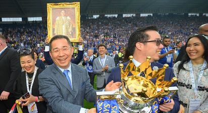 WATCH: Leicester City pay moving tribute to Vichai Srivaddhanaprabha as they return home