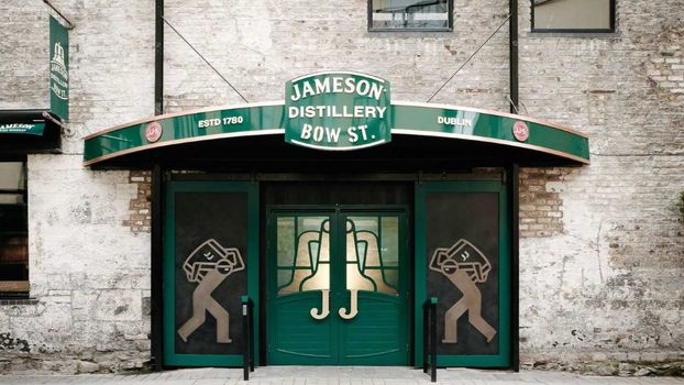 jameson distillery tour