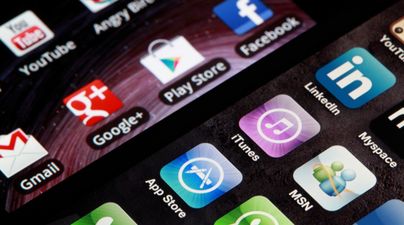 Apple and Samsung sign deal to combine some of their services