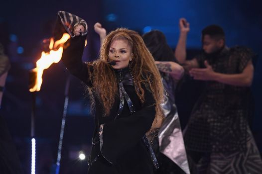 Janet Jackson Glastonbury