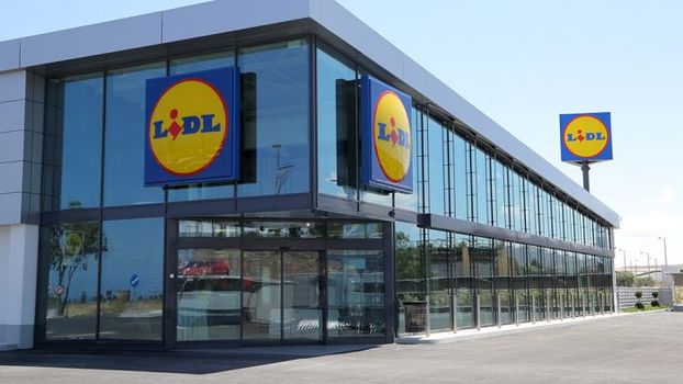 Lidl Ireland priority hours elderly vulnerable coronavirus