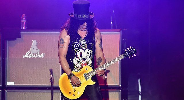 Guns N Roses beer lawsuit