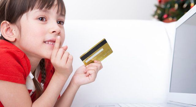 Amazon kid buys couch